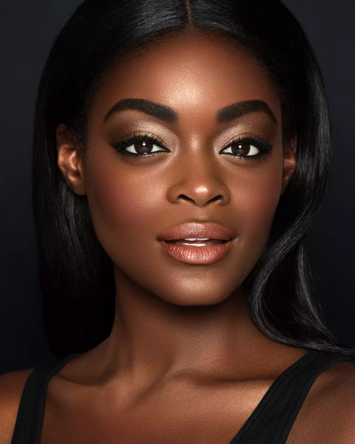 Urban Decay beauty campaign, Leslie